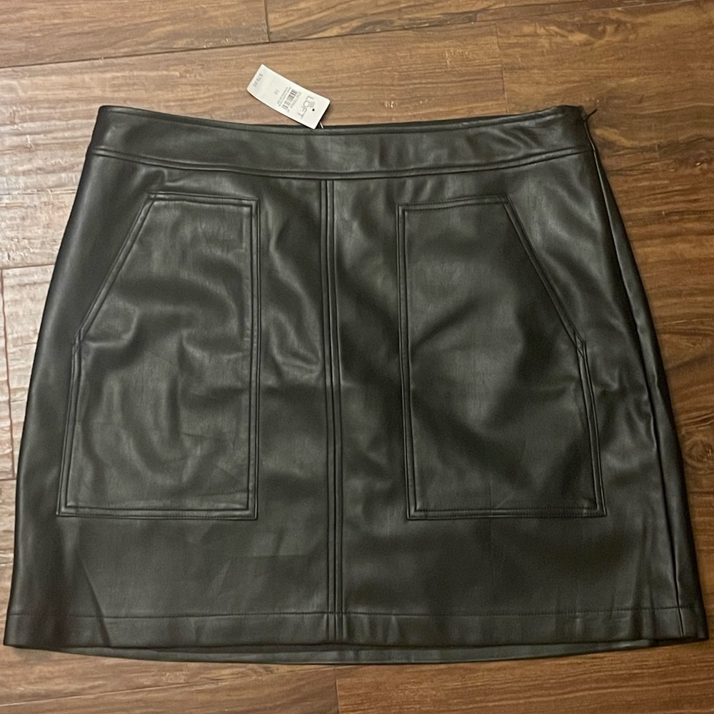 Leather skirt